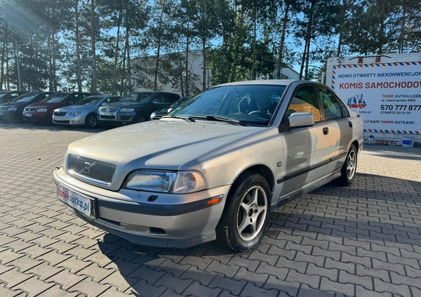 Volvo S40 cena 2990 przebieg: 323560, rok produkcji 1998 z Miłakowo małe 56